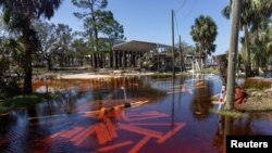 Clădiri distruse de uraganul Helene în Horseshoe Beach, Florida. 27 septembrie, 2024. 