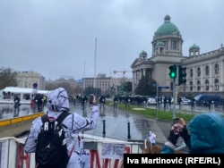 Šatori pristalica predsednika Srbiie Aleksandra Vučića i vladajuće Srpske napredne stranke, Beograd, 22. 11. 2025.