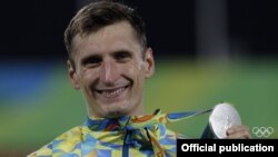 Павло Тимощенко зі срібною медаллю Олімпійських ігор в бразильському Ріо-де-Жанейро, 20 серпня 2016 року