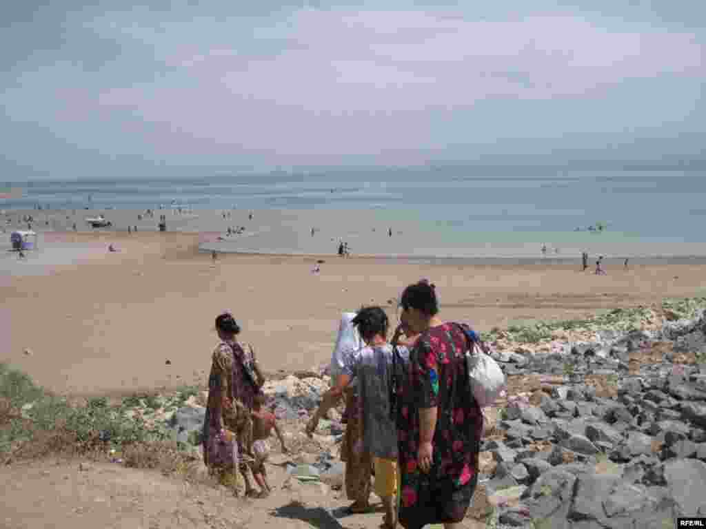 Дар соҳили Баҳри Тоҷик #22