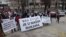 Doktori u protestnoj šetnji za prava