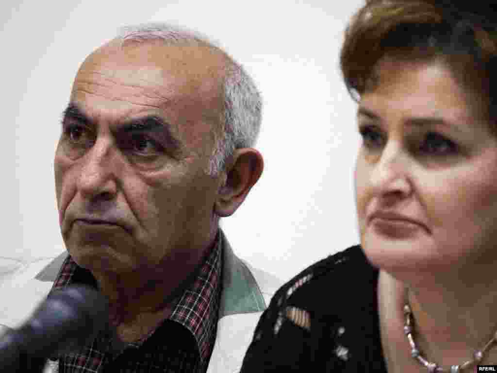 Նուբարաշենի թիվ 11 հատուկ դպրոցի նախկին ուսուցիչ Լեւոն Ավագյանը - Մեղադրվում է սաների նկատմամբ անառակաբարո գործողությունների մեջ