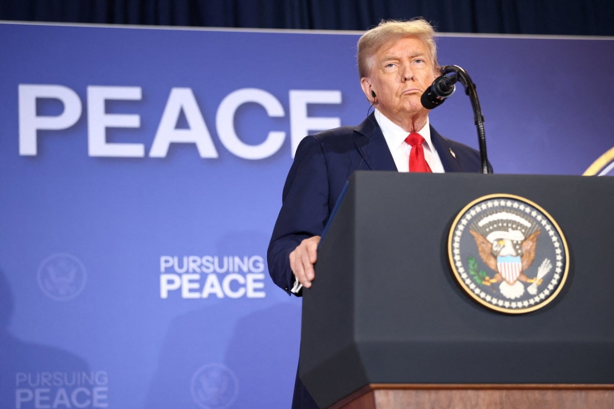 ЗМІ: Трамп проводить телефонні переговори з Зеленським та європейськими лідерами