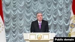 Раисиҷумҳури Тоҷикистон Эмомалӣ Раҳмон ҳангоми сухан ба муносибати 35-солагии Истиқлолияти Тоҷикистон, Душанбе, 8 сентябри соли 2026