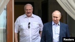 Аляксандар Лукашэнка і Ўладзімір Пуцін падчас сустрэчы ў Сочы, 9 чэрвеня 2023 году