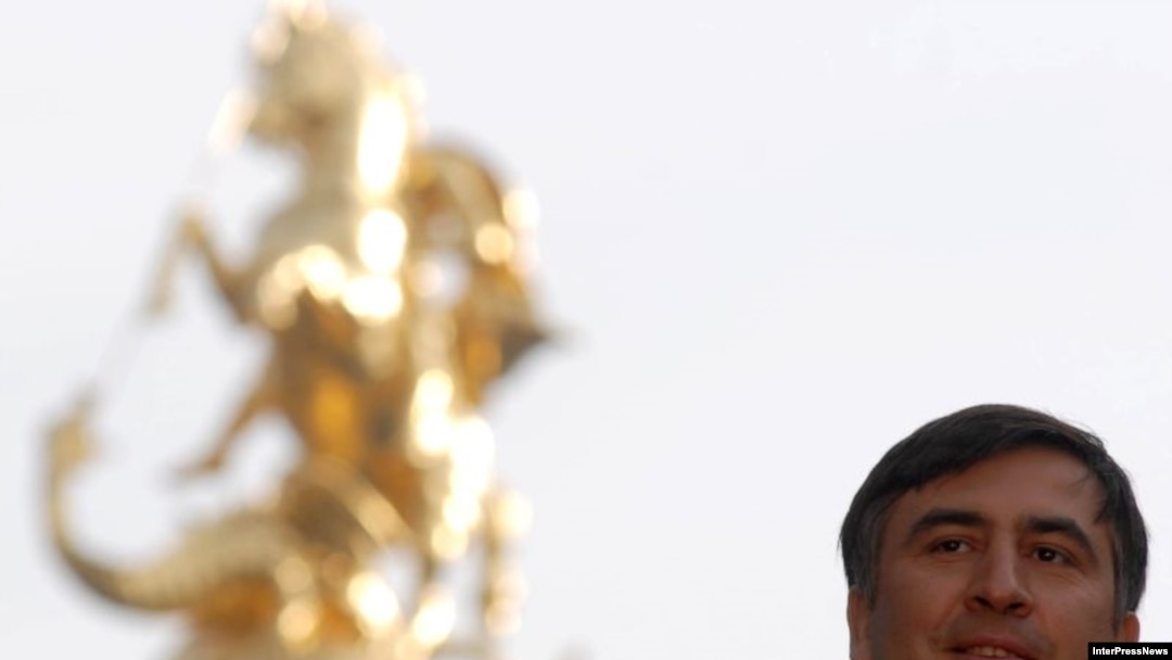 «Автократ», «популист», «социалист»