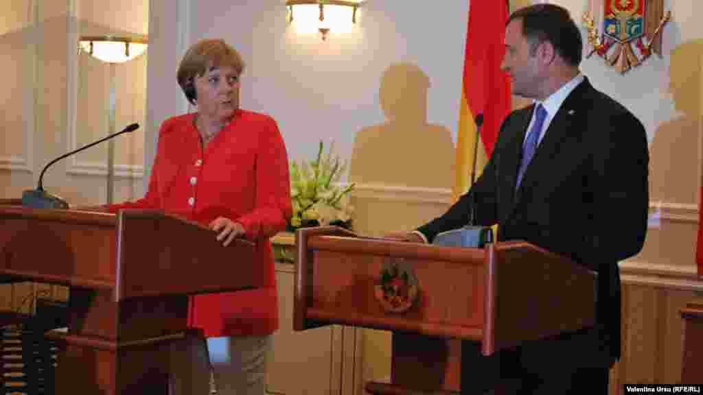 Moldova, Germany, chancellor Angela Merkel meets Moldovan PM Vlad Filat in Chisinau 