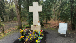 Могила Степана Бандери в Мюнхені – одна з тих, яку в контексті створення Національного пантеону в Україні теоретично можуть розглядати для перепоховання. Квітень, 2026 рік