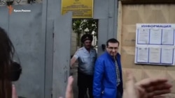 20 дней ареста за маску Путина (видео)