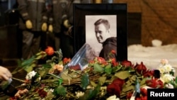 Russian opposition leader Aleksei Navalny's grave