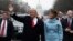 Trump și soția sa Melania la prima învestire, cea din 2017. 