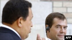 Presidents Chavez (left) and Medvedev in Barvikha on September 10