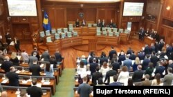 Фотографија од денешното полагање на заклетвата во Косовскиот парламент