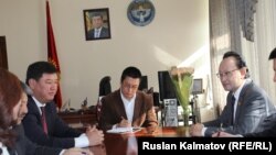 Кыянбек Сатыбалдиев кытайлык инвесторлорду кабыл алды.