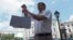 Tatarstan -- Kazan -- Residents of urban villages bring heavy message for a mayor Ilsur Metshin -- 11Jun2019