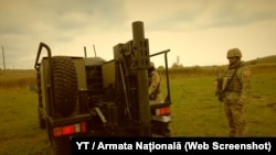 O mortieră autopropulsată Scorpion de producție americană cu care a fost înzestrată armata moldoveană