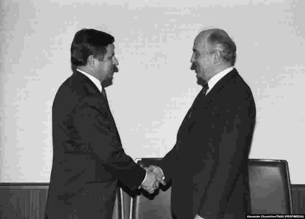 Nemeth meets with Gorbachev in the Kremlin on March 3, 1989. The Kremlin&rsquo;s new leadership was allowing the Soviet Union&rsquo;s satellite states to forge their own paths in what became known as the &ldquo;Sinatra Doctrine,&rdquo; after Frank Sinatra&rsquo;s song My Way.&nbsp;