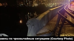 Последствия обстрела моста через Днепр, Киев, 2 октября 2026 года