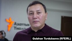 «Замандаш» партиясынын экс-төрагасы Жеңиш Молдакматов.