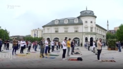 Falja në shesh si shenjë proteste