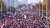 Belarus: zeci de mii de protestatari în pofida amenințării cu muniție de război