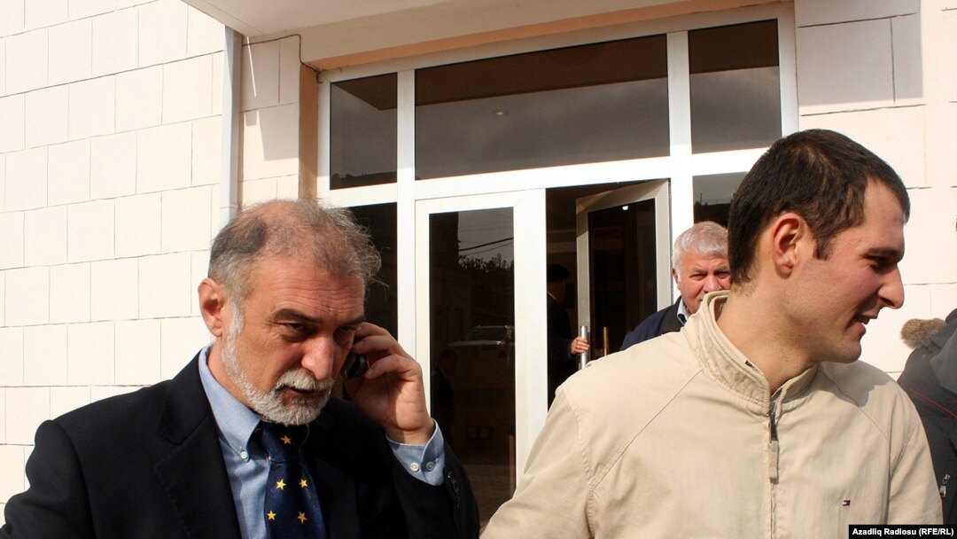 Adnan və atası Hikmət Hacızadə 