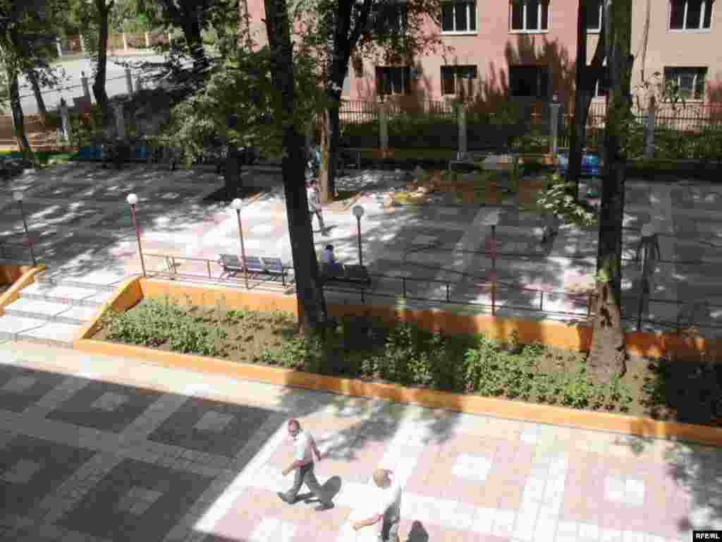 Нахустин гимназияи хусусӣ #5