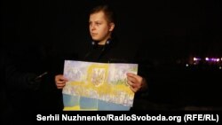 Під час зустрічі в аеропорту «Бориспіль» звільнених військовополонених, яких утримували російські гібридні сили, 27 грудня 2017 року.