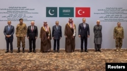 عکس از دیدار پیشین وزرای دفاع و خارجه عربستان و ترکیه و پاکستان 