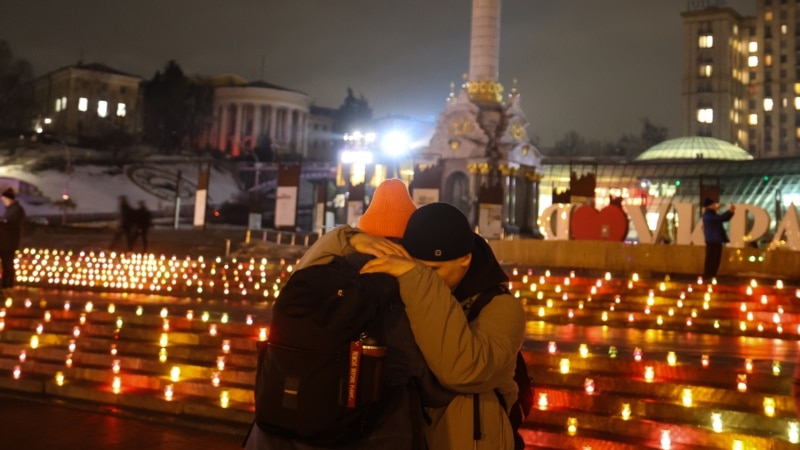 У Києві щодня хвилину мовчання оголошуватимуть через гучномовці