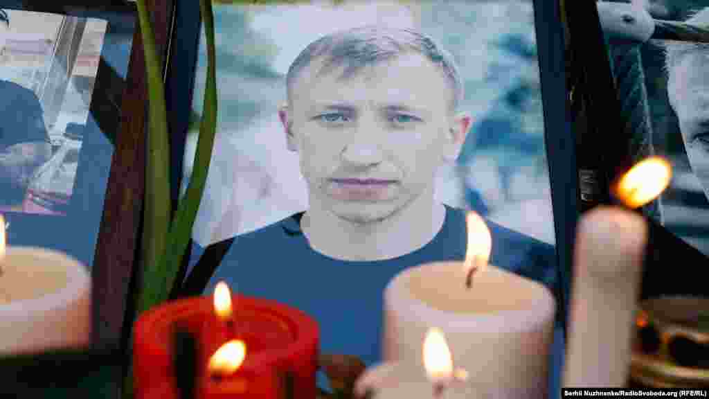 26-річний білорус Віталій Шишов з осені 2020 року жив у Києві. В Україну він переїхав на тлі тиску та репресій щодо незгодних із політикою Олександра Лукашенка