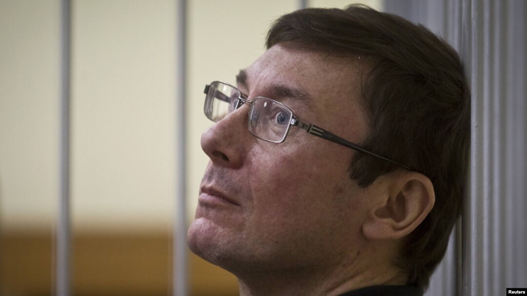 Юрий Луценко во время заседания суда