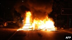 Nanterre. Protestçiler maşynlary otlady. 