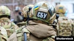 СБУ каже, що під керівництвом затриманого бойовики брали участь в обстрілах позицій українських військових