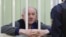 Уладзімер Гундар у судзе, архіўнае фота