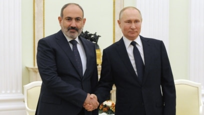 Напоследък Армения обвинява Русия че не влиза в ролята си