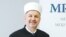 Prof. dr. Nedžad-ef. Grabus, novi je reisul-ulema Islamske zajednice u Bosni i Hercegovini.