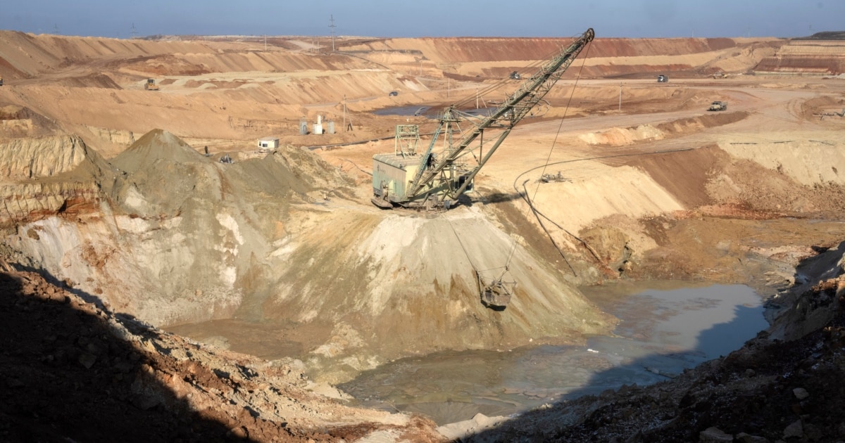 Ukraine, US On Verge Of Minerals Deal As Washington Tries To Speed Up ...