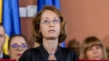 Judecătoarea Raluca Moroșanu a luat cuvântul în timpul conferinței de presă de la Curtea de Apel București (CAB), pe 11 decembrie 2025, pentru a-l susține pe judecătorul Laurențiu Beșu, care a vorbit cu jurnaliștii de la Recorder.