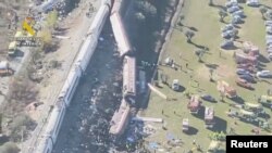 Imagine aeriană a locului accidentului, după coliziunea dintre două trenuri de mare viteză, în Urda, Spania, 28 octombrie 2026. Captură dintr-o înregistrare video