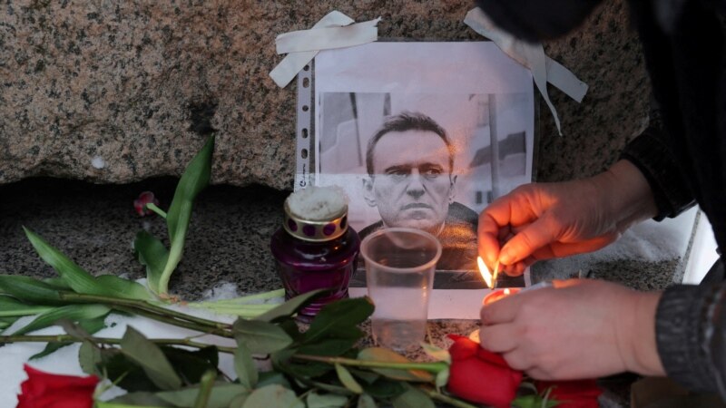 «Мы продолжим доносить честную журналистику до российского народа» – президент Радио Свобода после сообщения о смерти Навального