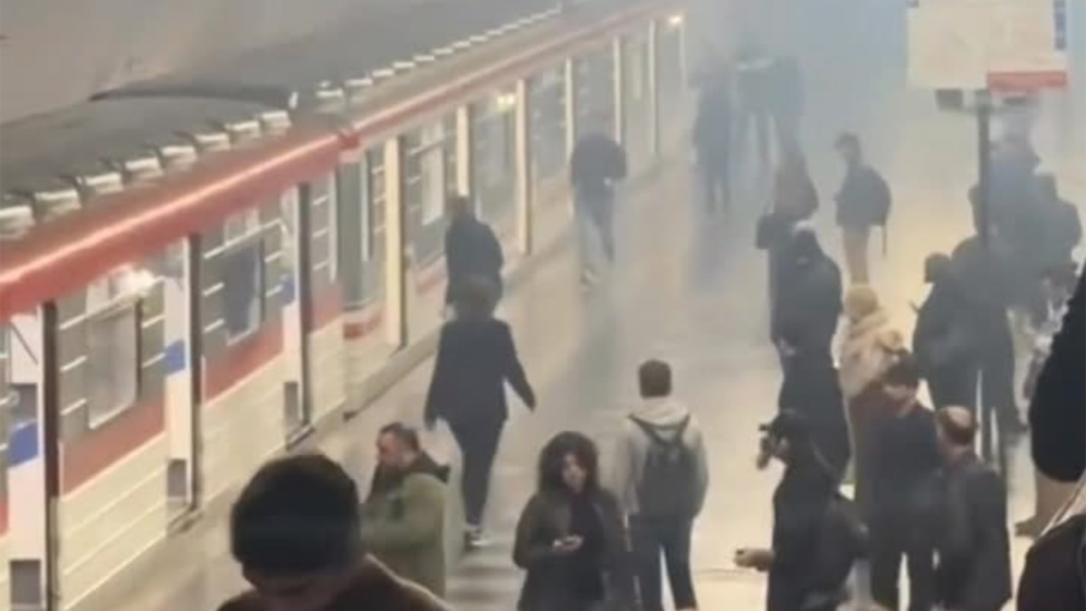 დაკვამლიანება იყო მეტროსადგურ “დელისზე”