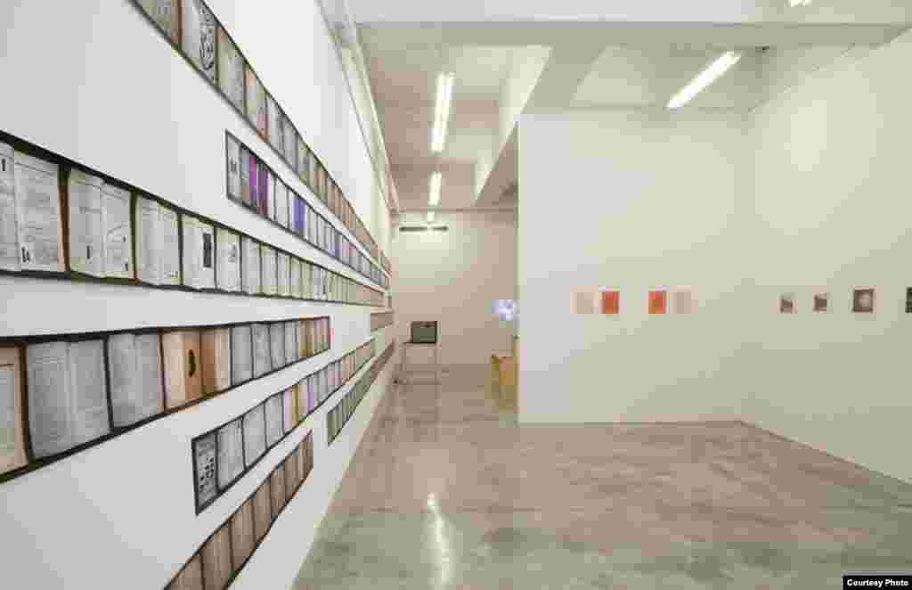 U.S. -- Georgian modernism exhibition in New York, Jul2009 - ზაფხულში ხელოვნების ინტერდისციპლინარული ცენტრისა და საქართველოს კულტურის სამინისტროს თაოსნობით ნიუ-იორკის ჩელსის უბანში მდებარე კესი კაპლანის სამხატვრო გალერეაში მოეწყო ქართული მოდერნიზმის გამოფენა.