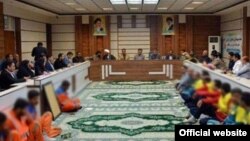 عکسی که از سوی بسیاری «تحقیرآمیز» خوانده شد