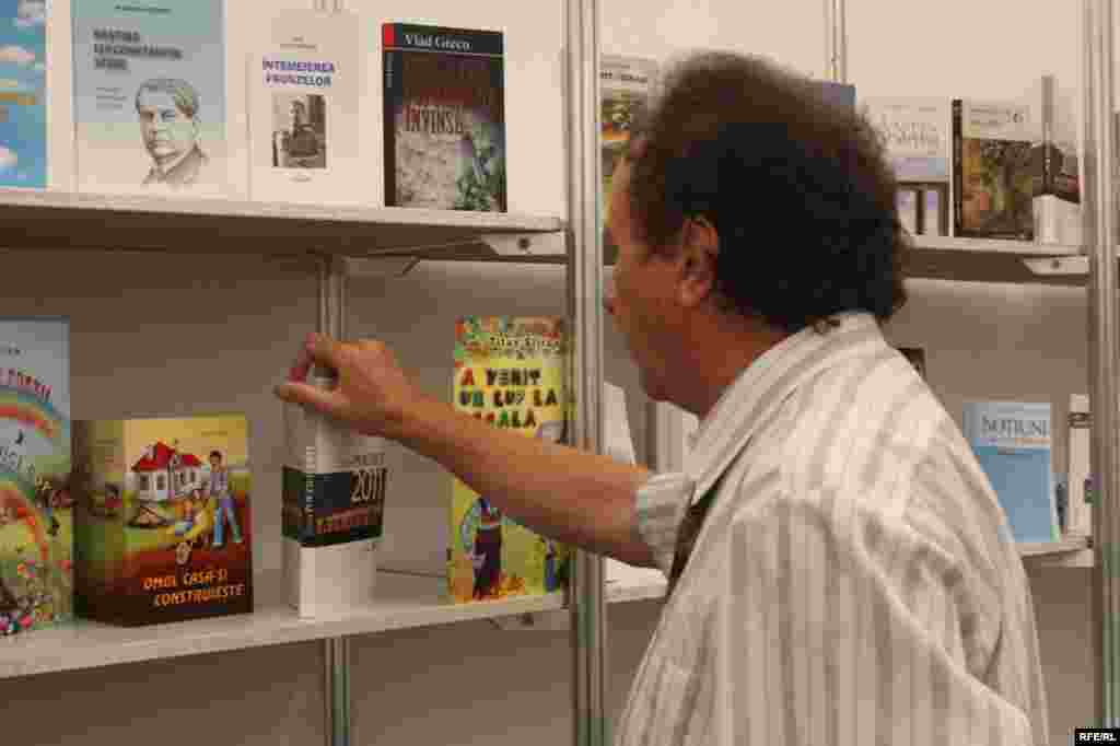 Lumea între două coperți #18