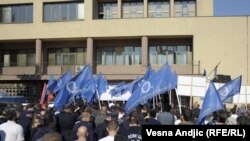 Jedan od protesta policije u Beogradu - oktobar 2011.