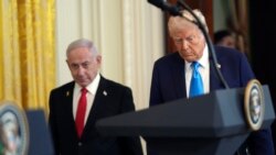 President Donald Trump and Israel's Prime Minister Benjamin Netanyahu arrive for a news conference in the East Room of the White House, February 4, 2025. (file photo)
