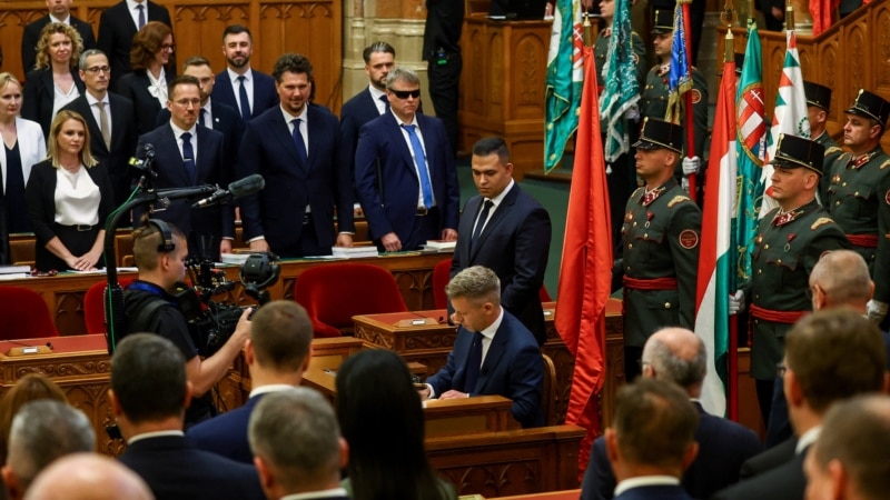 Петер Мадьяр официально стал премьер-министром Венгрии
