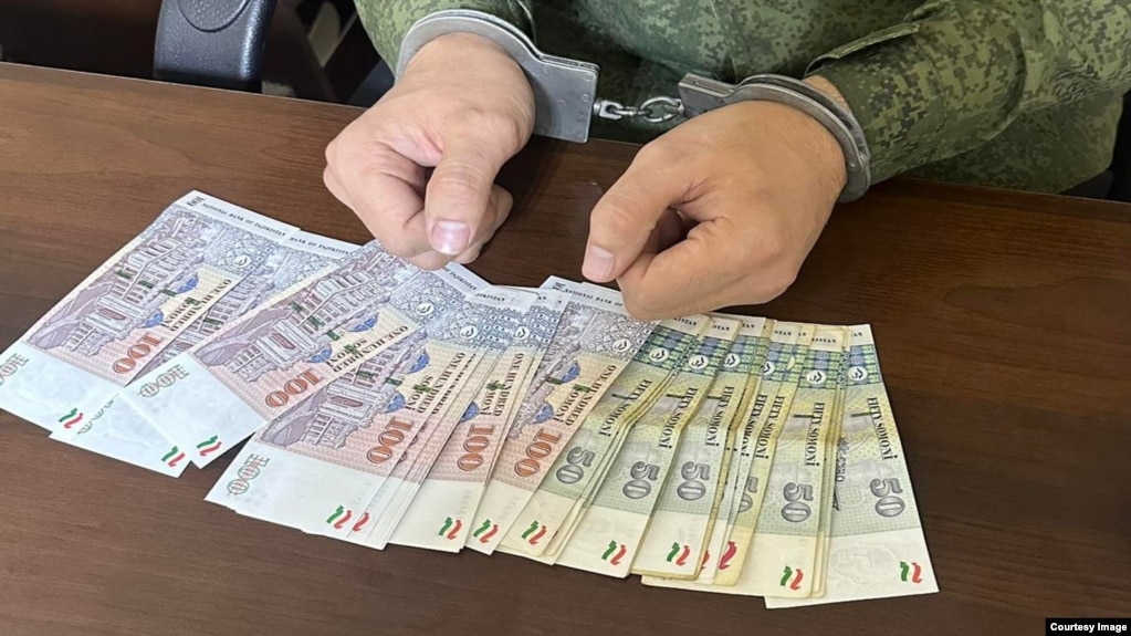 Оҷонсӣ: Бо вуҷуди талошҳо, коррупсия на кам, баръакс зиёд шудааст