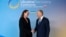 Прем’єр-міністр Польщі Дональд Туск і прем’єр-міністерка України Юлія Свириденко на Конференції з питань відновлення України (URC 2026) у Гданську, Польща, 25 червня 2026 року